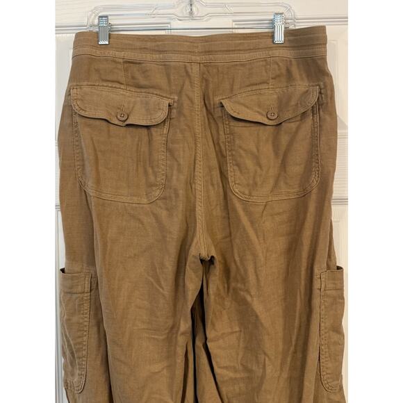 American Eagle 36x32 Dreamy Drape Wide Leg Cargo Pants Sz 12L Tan Baggy Boho EUC - Picture 6 of 15